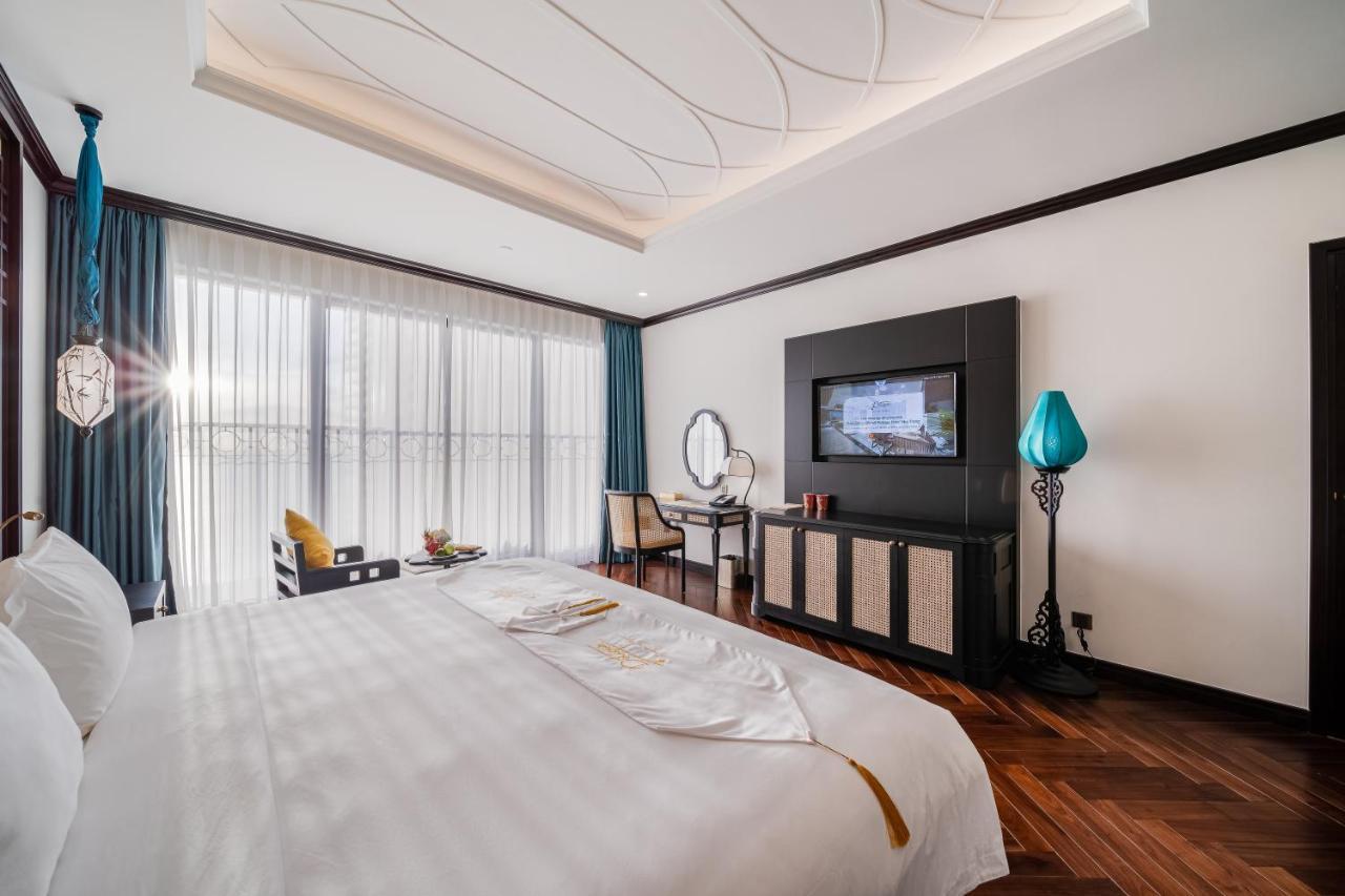 Potique Hotel Nha Trang Exterior photo